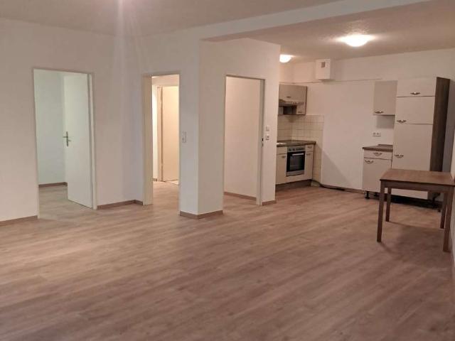 Ruhige zwei 2 Zimmer Wohnung im Erdgeschoss mit Gartenblick hinter dem Hauptbahnhof