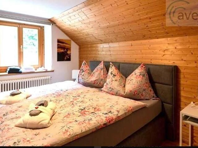 Ruhiges Doppelzimmer in ländlicher Lage mit Gartenblick