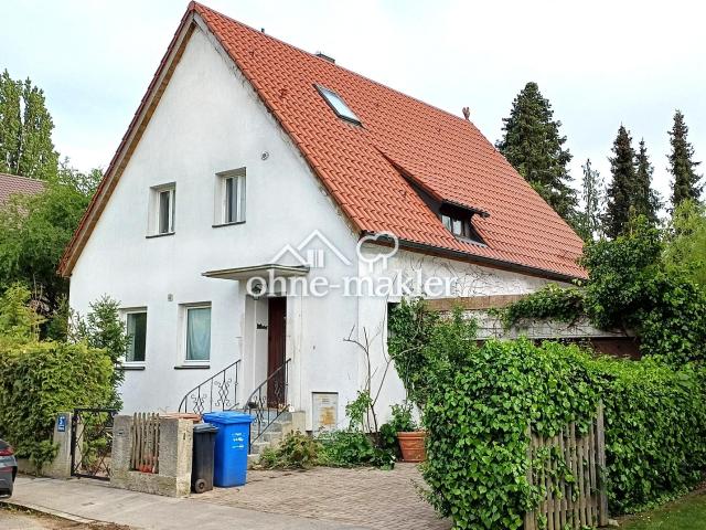 Ruhiges Haus in München Pasing auf großem Grundstück