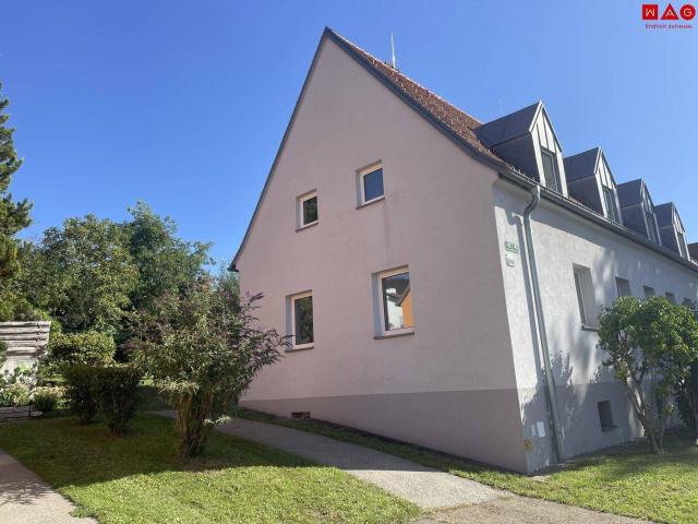 Ruhiges, helles Reihenhaus mit eigenem Garten!