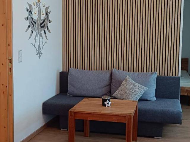 Ruhiges komplett möbliertes Apartment in Aussichtslage und dennoch nah am Stadtzentrum