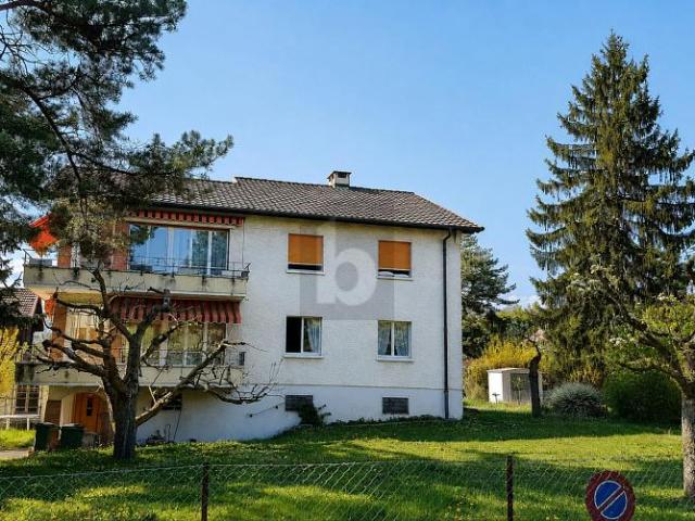 RUHIGES LEBEN MIT 1.400 M² GARTEN