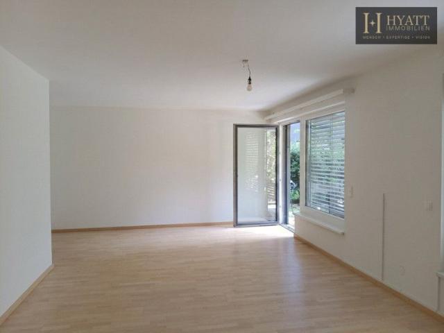 Ruhiges Premium Wohnen am Kaisergarten: 4 Zimmer, Terrasse & Privatgarten und Garage!