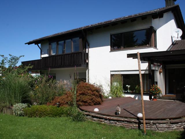 Ruhiges, voll möbliertes Haus n. Salzburg Stadt m.S Bahnanbindung