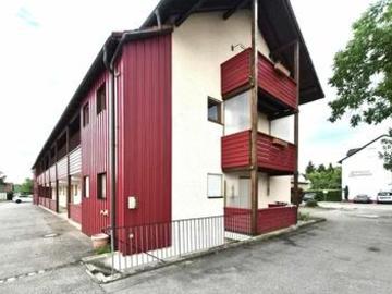 Ruhiges Wohnen nahe der Thermen Charmante Dachgeschosswohnung mit Balkon und Stellplatz