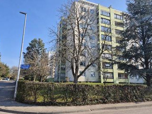 RUHIGES ZUHAUSE IN GEPFLEGTER WOHNANLAGE