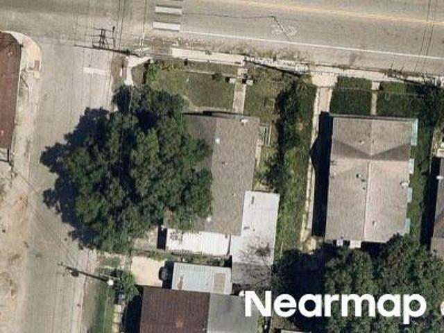 Ruiz St