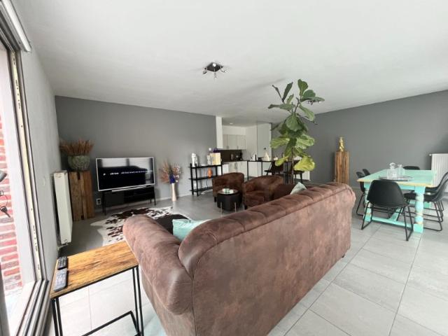 Ruim modern appartement in centrum met terras!