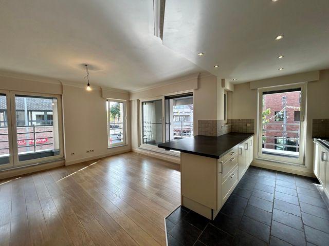 Ruim appartement met 2 slaapkamers en terras