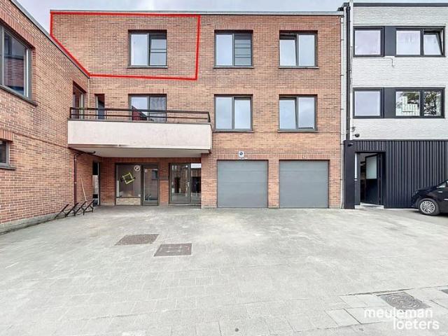 Ruim appartement met 2 slaapkamers in Assebroek
