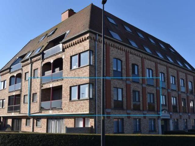 Ruim appartement met 2 slpks en ondergrondse autostaanplaat