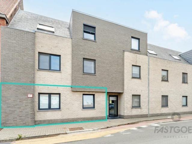 Ruim appartement met 2slpk, privatieve tuin en garage