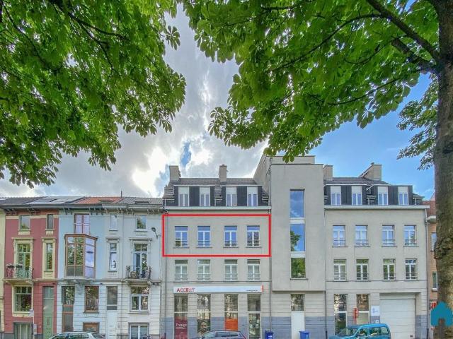 Ruim appartement met terras