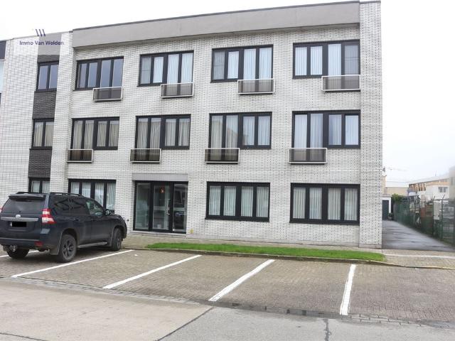Ruim appartement met terras en garage nabij centrum Oudenaarde Immo Van Welden
