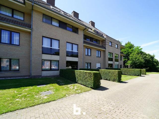 Ruim appartement met terras op toplocatie in Sint Michiels