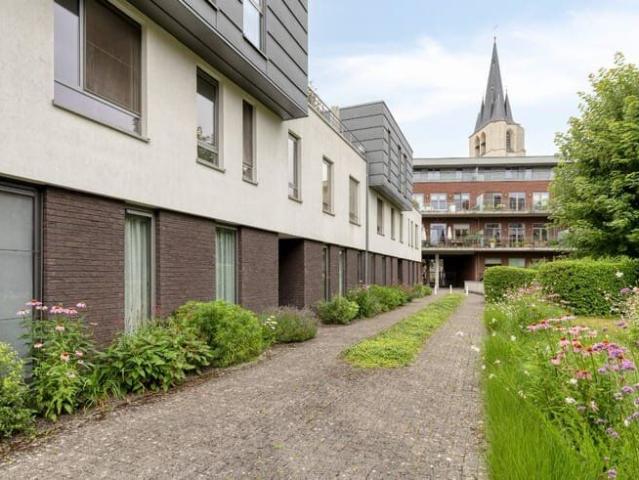 Ruim appartement met tuin én garage in centrum Mechelen
