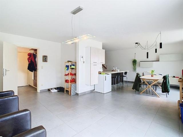 ruim appartement met tuin en staanplaats Kortenbergsesteenweg 20, 1820 STEENOKKERZEEL