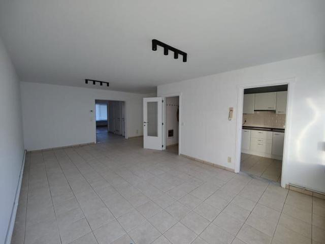 Ruim appartement met garage, rustig gelegen, EPC B
