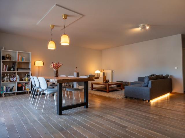 Ruim appartement met groot terras, vlak bij Park Spoor Noord