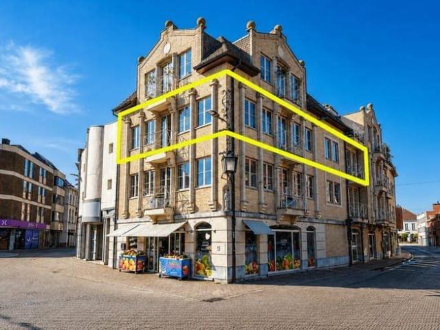 Ruim appartement op de Markt van Zottegem