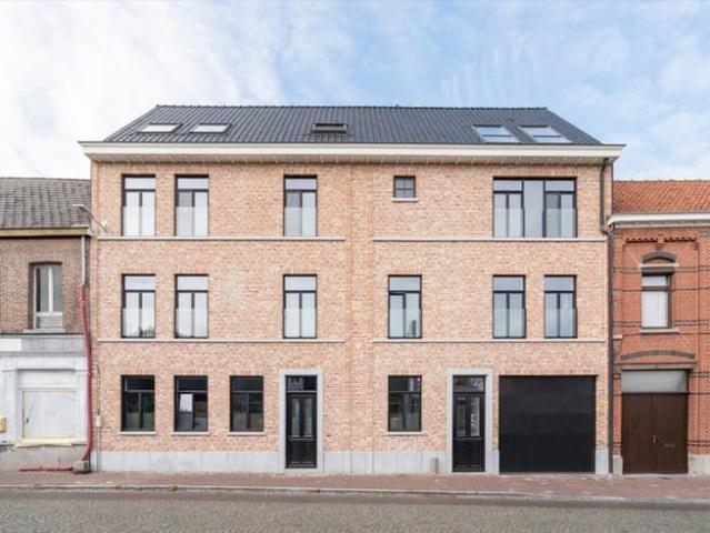 Ruim appartement in het centrum van Zele