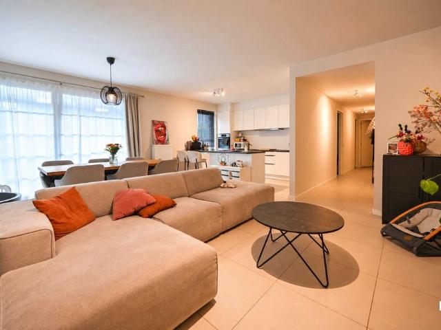 Ruim appartement in het centrum van Ooigem