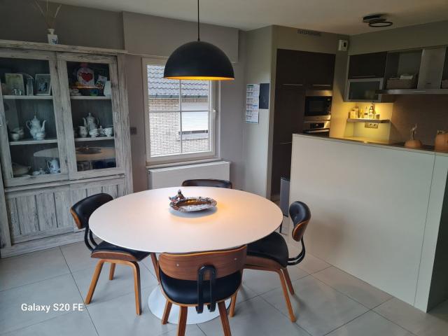 Ruim duplex met 3 slpk, 2badkamers, garage, zuidterras 35m2