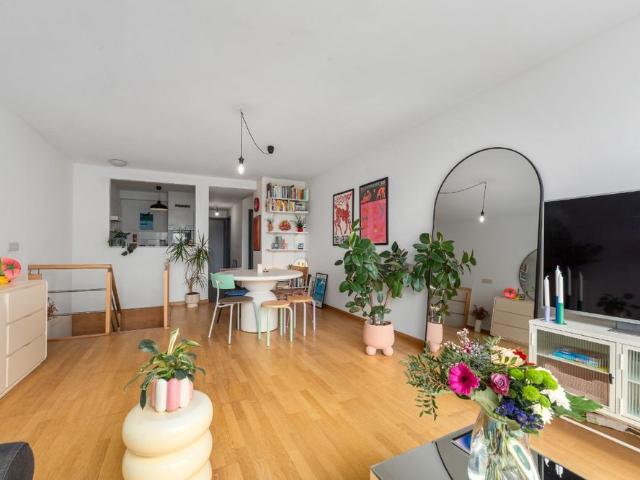 Ruim duplexappartement met 3 slaapkamers te huur