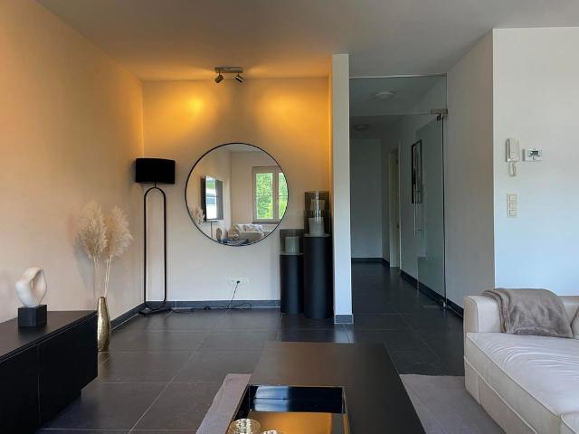 Ruim duplexappartement met terras in Weelde