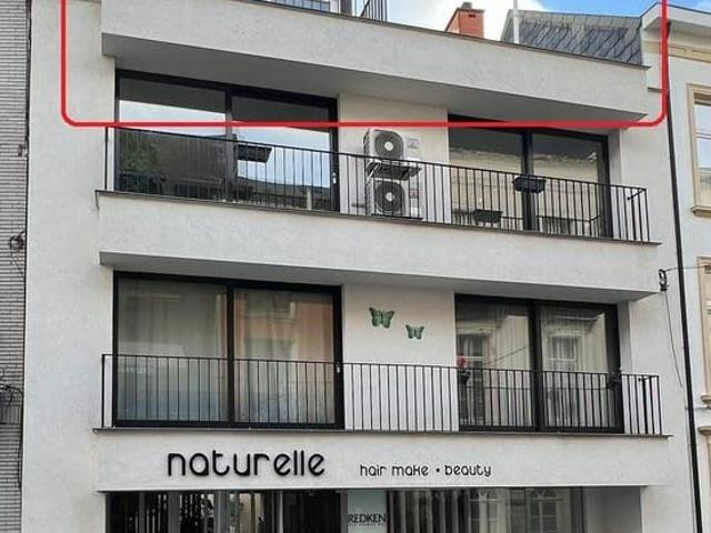 Ruim duplexappartement in centrum Ninove