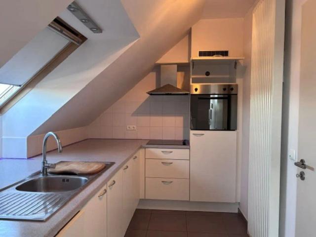 Ruim dakappartement in het centrum van Tielt