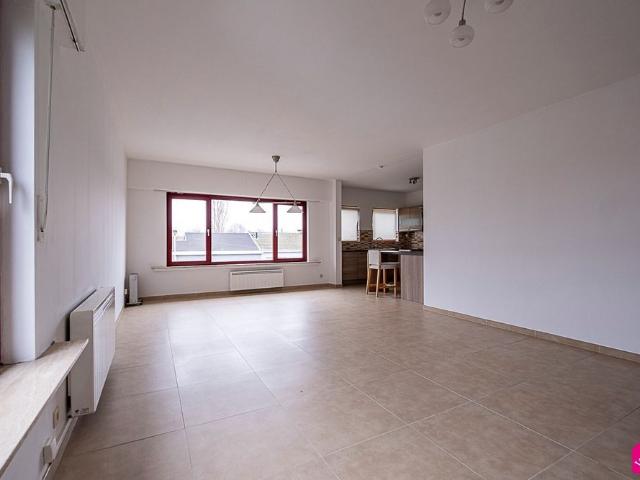 Ruim drie slaapkamer appartement op centrale locatie