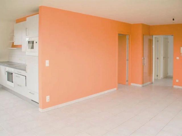 Ruim éénslaapkamer appartement met garagebox!
