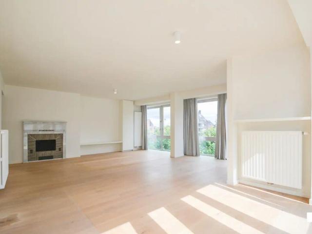 Ruim en modern appartement in het centrum Roeselare