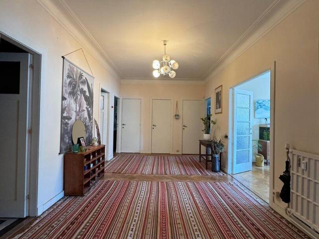 Ruim en lichtrijk 3 slaapkamerappartement in Antwerpen