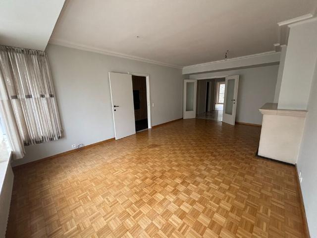 Ruim en lichtrijk appartement te huur op toplocatie in Oostende
