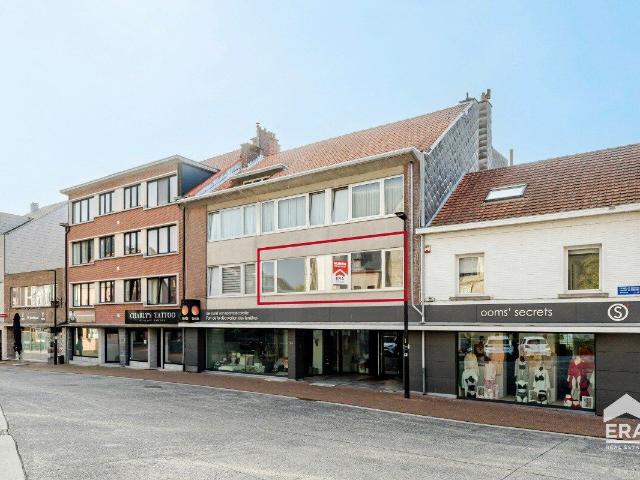 Ruim en lichtrijk appartement in het centrum van Wemmel