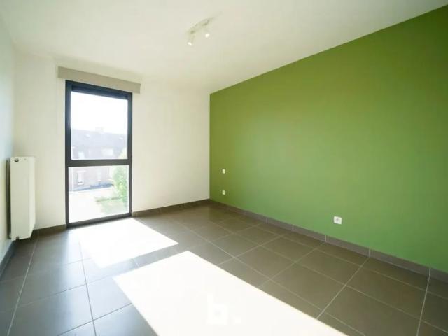 Ruim en lichtrijk appartement met 2 slaapkamers op topligging in Sint Andries