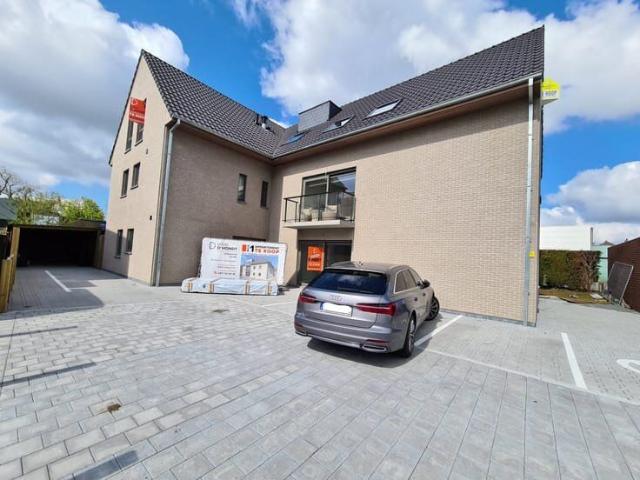 Ruim en lichtrijk nieuwbouwappartement te huur