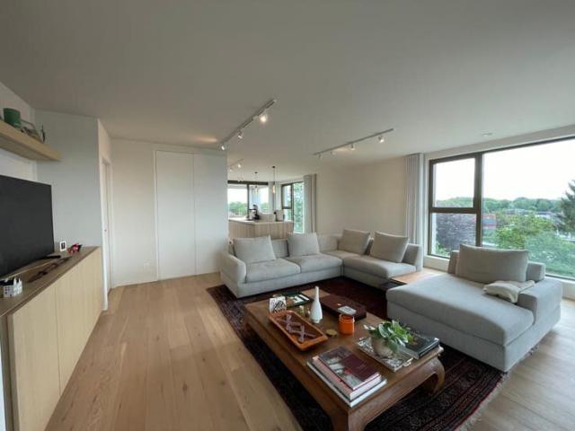Ruim en lichtrijk penthouse met 2 terrassen