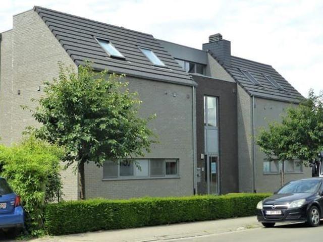 Ruim en prachtig onderhouden duplexappartement in Kessel Lo