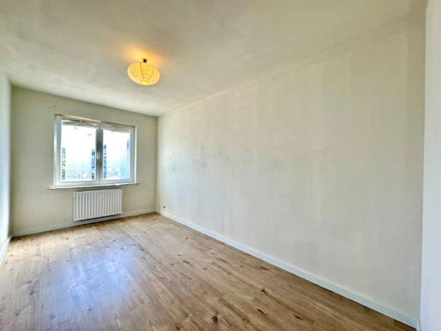 Ruim en praktisch ingedeeld appartement, onmiddellijk beschikbaar gelegen te Tongeren Borgloon
