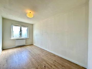 Ruim en praktisch ingedeeld appartement, onmiddellijk beschikbaar gelegen te Tongeren Borgloon