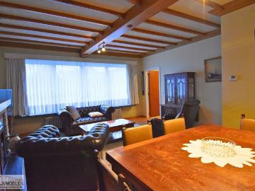 Gemeubeld 2‑slaapkamerappartement met terras en garage in rustige buurt van Dilbeek