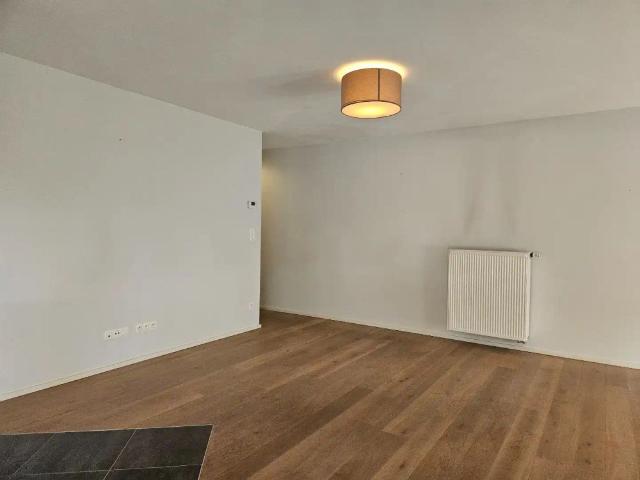 Ruim gelijkvloers appartement met 2 slaapkamers in Geel!
