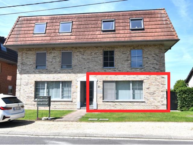 Ruim gelijkvloers appartement met indrukwekkende tuin!