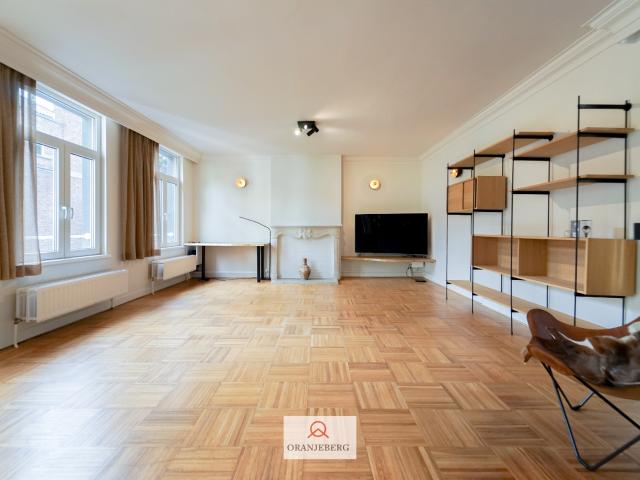Ruim gerenoveerd 1 slpk appartement vlakbij François Laurentplein te centrum Gent