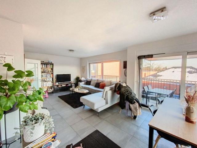 Ruim hoekappartement
