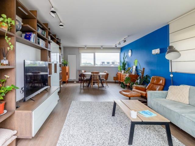 Ruim penthouse met 3 slaapkamers en 3 terrassen