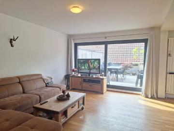 Ruim, stijlvol duplex appartement te Diepenbeek
